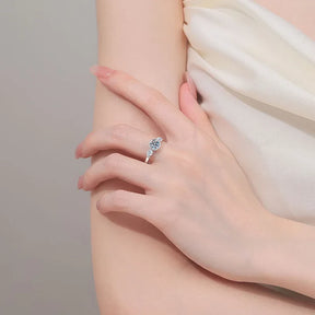 Moissanite Diamond PT950 Platinum Girl Birthday Gift