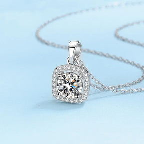Necklaces Women Wedding Fine Jewelry 1CT Moissanite